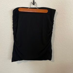 Banana republic size medium black pencil skirt